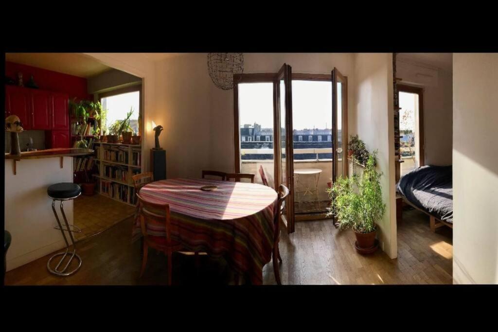 Le Charme De Montmartre A Ciel Ouvert パリ エクステリア 写真